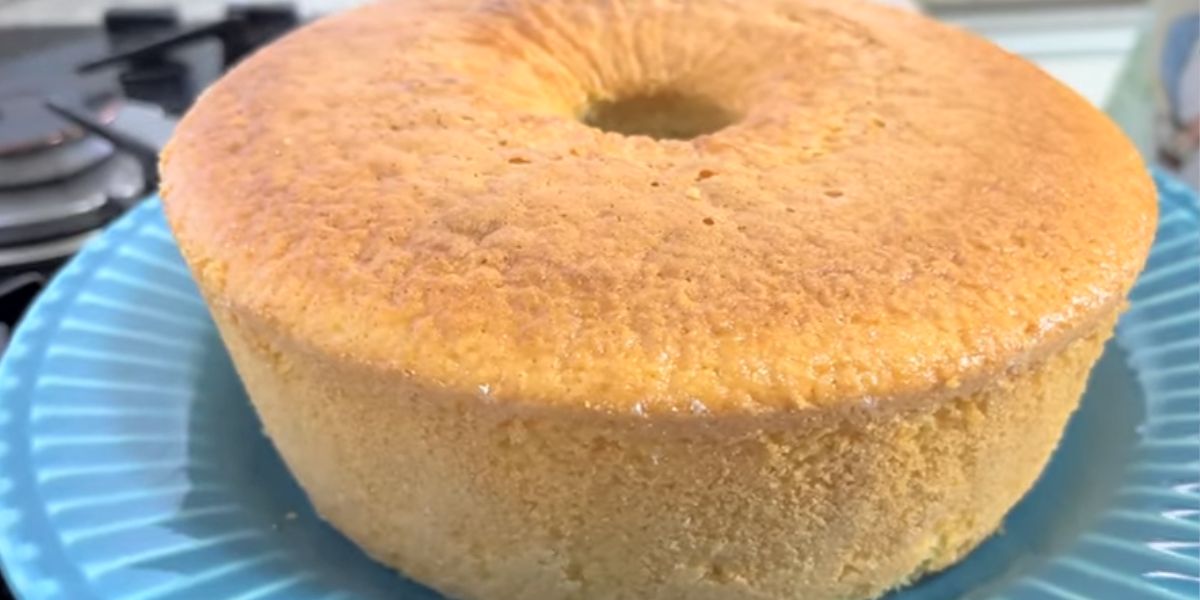 SEM GLÚTEN E SEM LACTOSE BOLO DE ARROZ CRU O MAIS FOFINHO E GOSTOSO QUE JÁ PROVEI